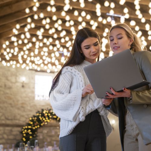 Mastering Corporate Logistics: A Look Inside the Playbook of an Event Planner in Ahmedabad